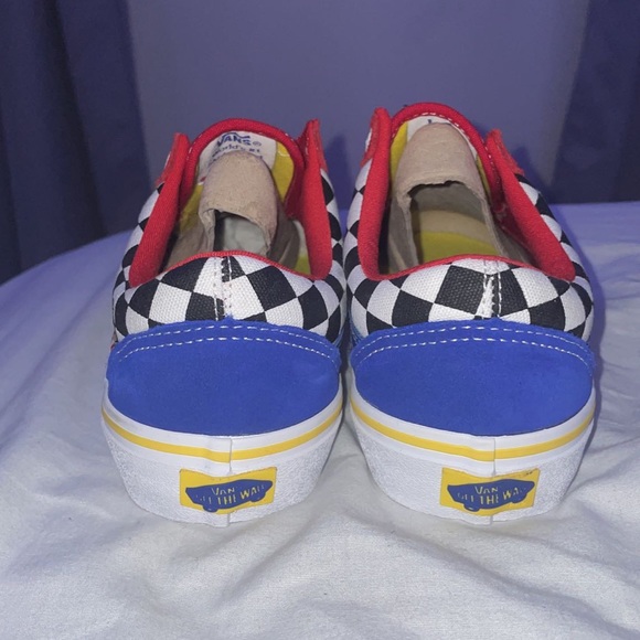 Vans - Picture 5 of 5